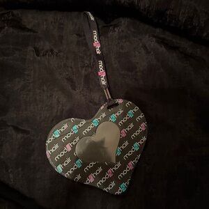 Heart-Shaped Card Holder